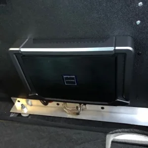 Alpine X-A90V Amp 2.jpg