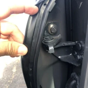 Gasket between front and rear door 6.jpg
