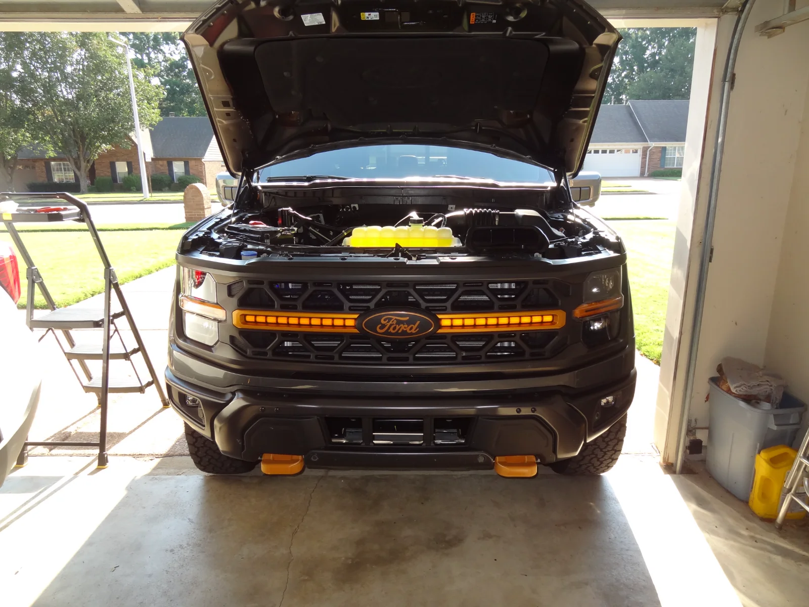 GrilleLights_5.webp
