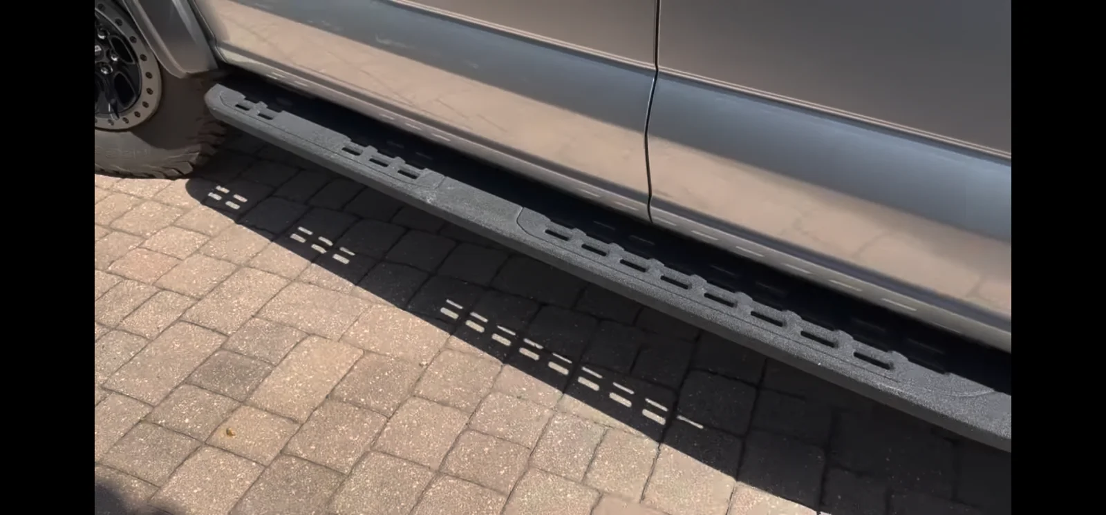 Screenshot_20250925_211341_YouTube.webp
