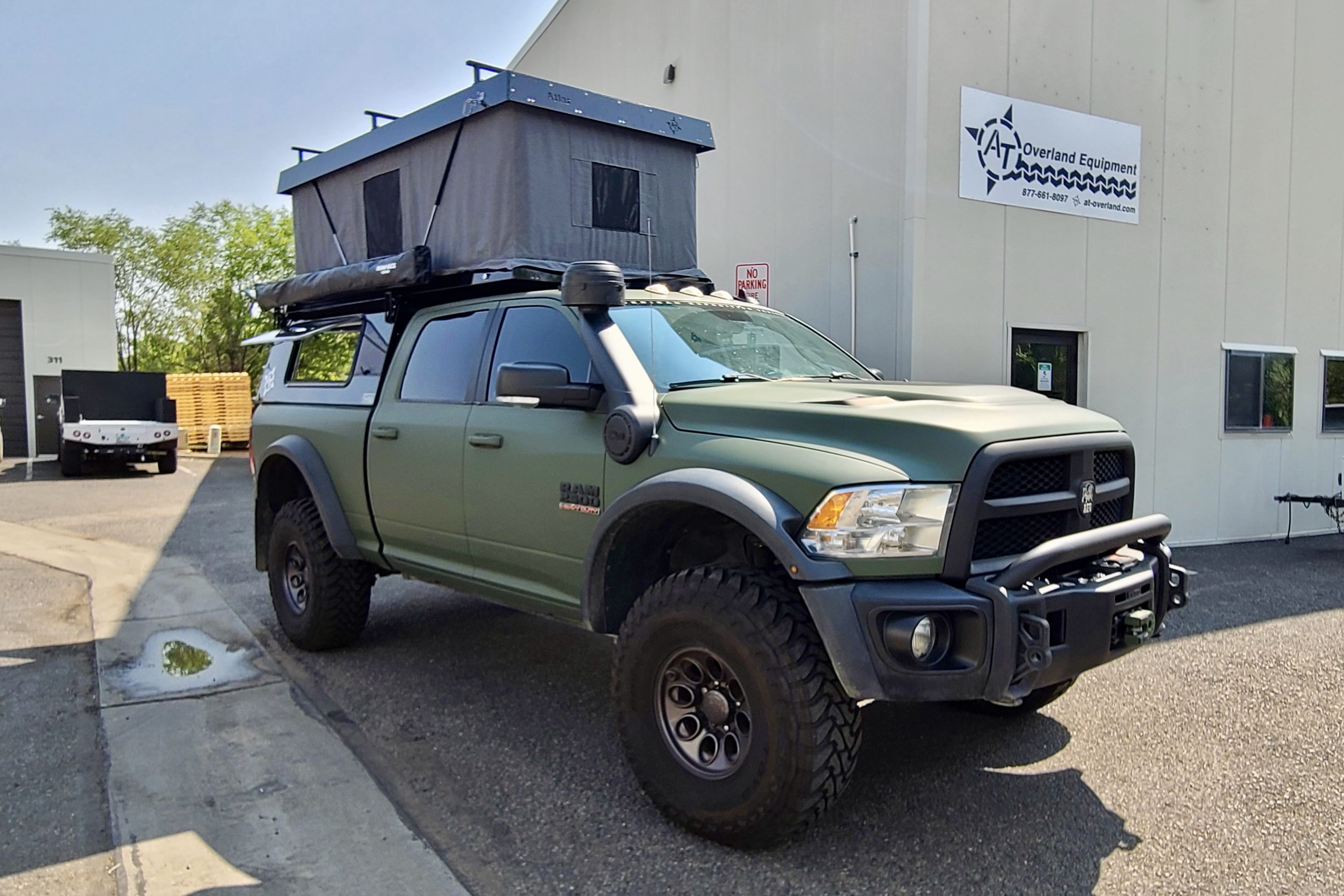 www.truckcamperadventure.com
